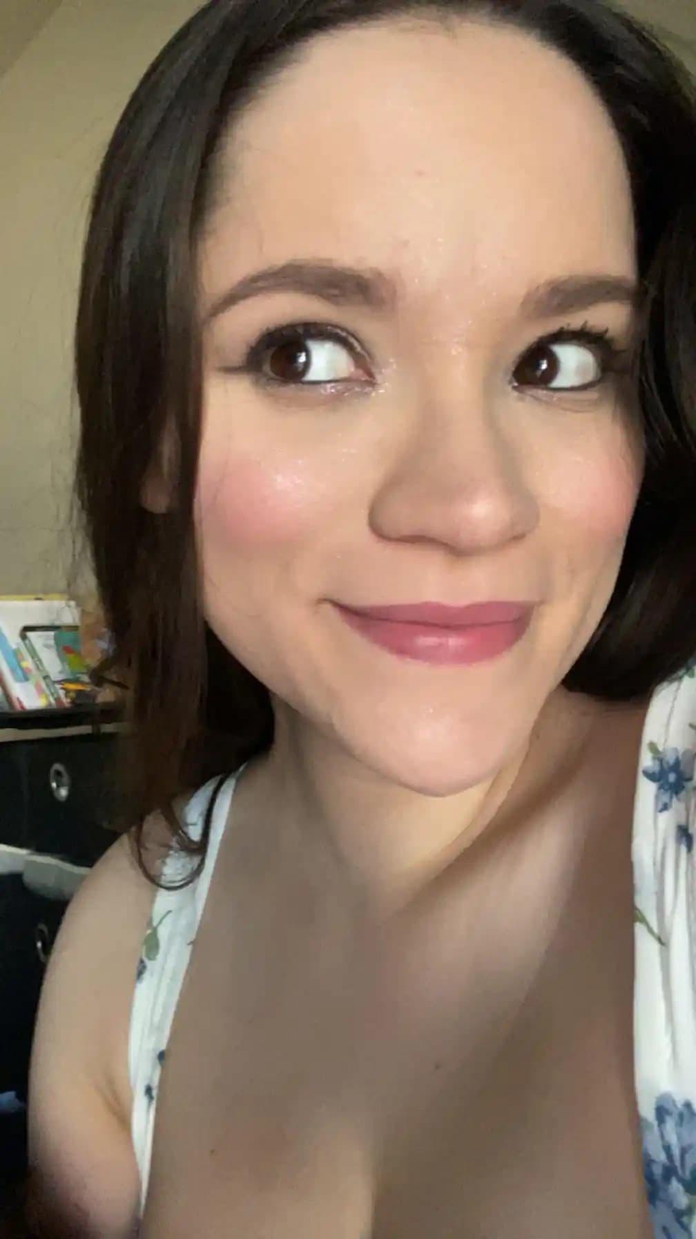 Makyaja Yeniden Başlamak İçin Temel Ürünler ve Doğal Teknikler Rehberi