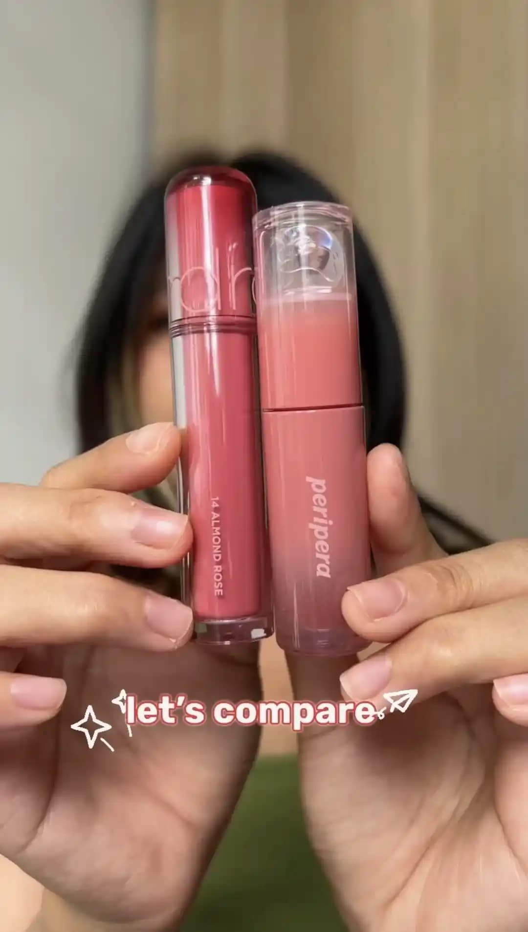 Rom&nd Juicy Lasting Tint 14 Almond Rose ve Peripera Ink Mood Glowy Tint 28 Rose Standard Dudak Ürünleri Karşılaştırması