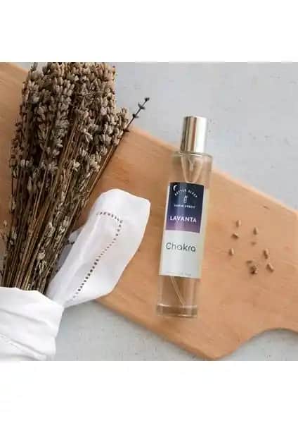 Chakra Lavanta Uyku Spreyi 55 ml Doğal Rahatlatıcı ve Uyku Kalitesini Artırıcı Ürün