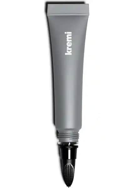 Dudak Bakımında Yeni Dönem: Yoğun Nemlendirme ve Peeling Özellikli Lip Balm 8 ml