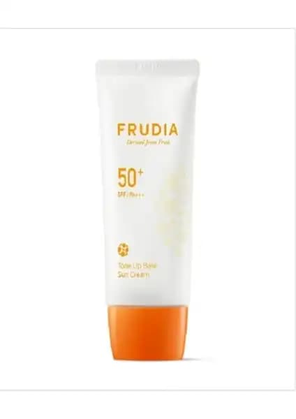 Frudia SPF50+ Tonlayıcı Güneş Kremi: Tüm Cilt Tipleri İçin Yüksek Koruma ve Doğal Görünüm