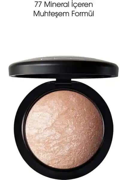 MAC Mineralize Skinfinish ile doğal ışıltı ve şık görünüm sağlayan yüksek kaliteli pudra