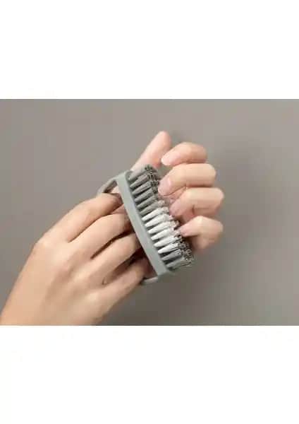 Madame Coco Graque Yaka ve Tırnak Fırçası: Çok Yönlü Temizlik ve Bakım İçin Pratik Çözüm