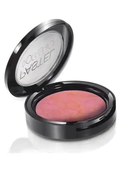 Pastel Terracotta Allık ile Doğal ve Sağlıklı Güzelliğinizi Vurgulayın