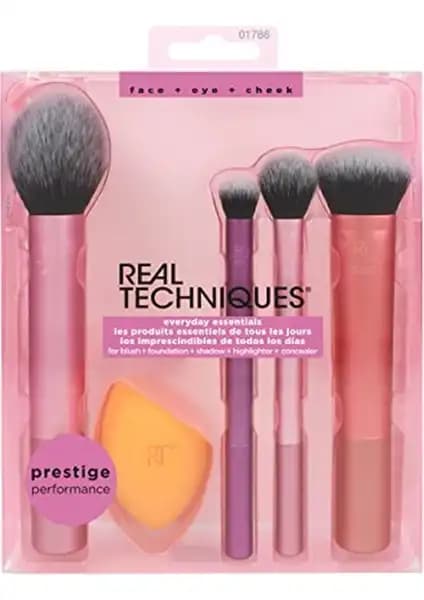 Real Techniques Everyday Essentials Makyaj Fırça Seti Değerlendirmesi ve Kullanıcı Yorumları