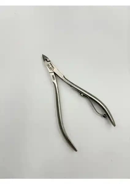 Solingen Cobalt Profesyonel Manikür Pensi 4013-7 mm: Dayanıklı ve Hassas Bakım İçin Uygun