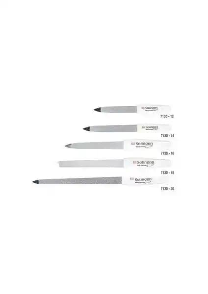 Solingen Tırnak Törpüsü 7130/20: Dayanıklı ve Ergonomik Tasarımla Tırnak Bakımı