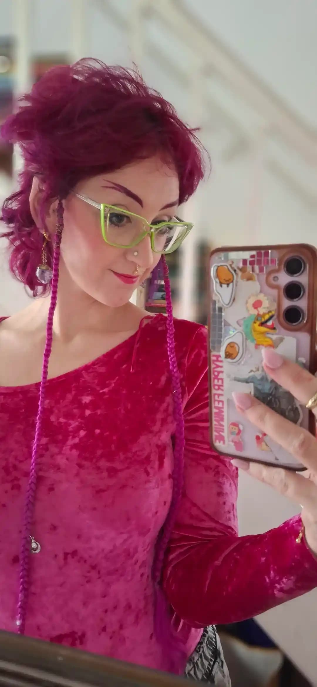 Mat Ruj Kullanarak Kaşlarda Canlı Renk ve Yaratıcı Şekillendirme Teknikleri