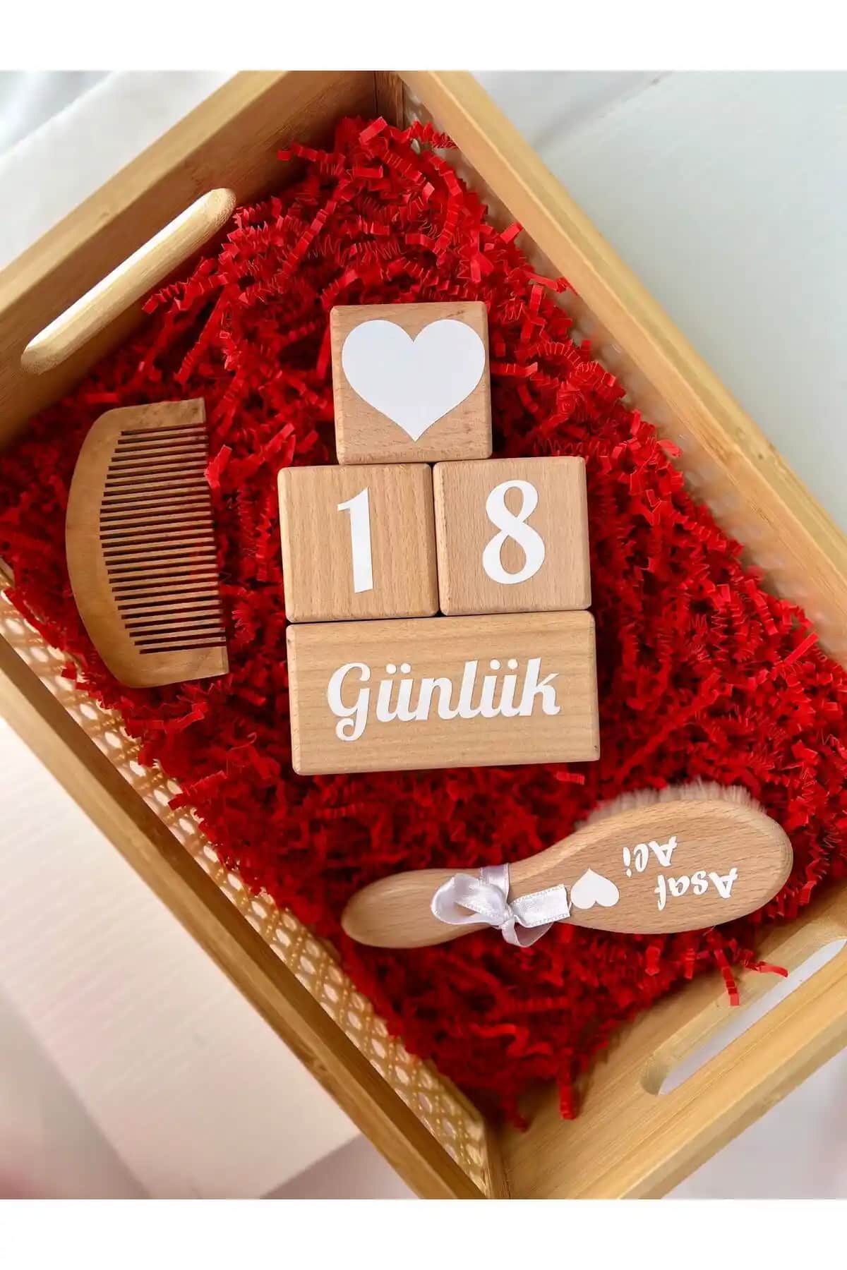 Mogokids Doğal Keçi Kılı Fırça ve Anı Küpü ile Bebek Bakımında Güvenilir Çözümler