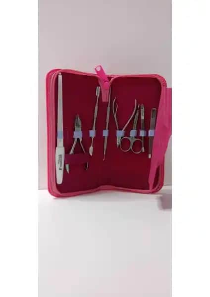 EC Shop Markhor Manikür Pedikür Seti: Çok Yönlü ve Şık Bakım Araçlarıyla Güvenilir Kullanım