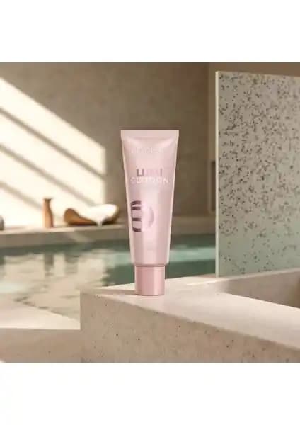 L'Oréal Paris Glotion All-in-one Doğal Işıltı 901 - Çok Yönlü Aydınlatıcı ve Nemlendirici