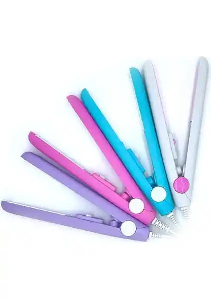 Mini Seyahat Tipi Saç Düzleştirici: Hafif ve Hızlı Isınan Pratik Çözüm