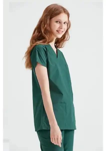 Mooda Medikal Haki Yeşil Cerrahi Takım: Sağlık ve Endüstri İçin Çok Yönlü Giysi Çözümü (75-90 karakter)