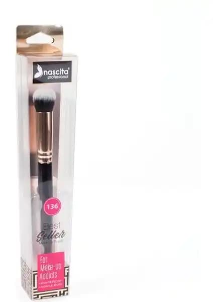 Nascita Oval Yapılı Kapatıcı Fırçası 136 ile Kusursuz Makyaj Sonuçları Elde Edin
