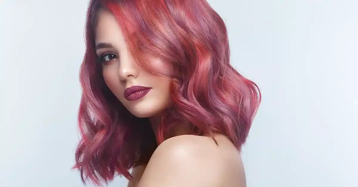 2024 Saç Modası Trendleri: Renkler, Kesimler ve Bakım Önerileri