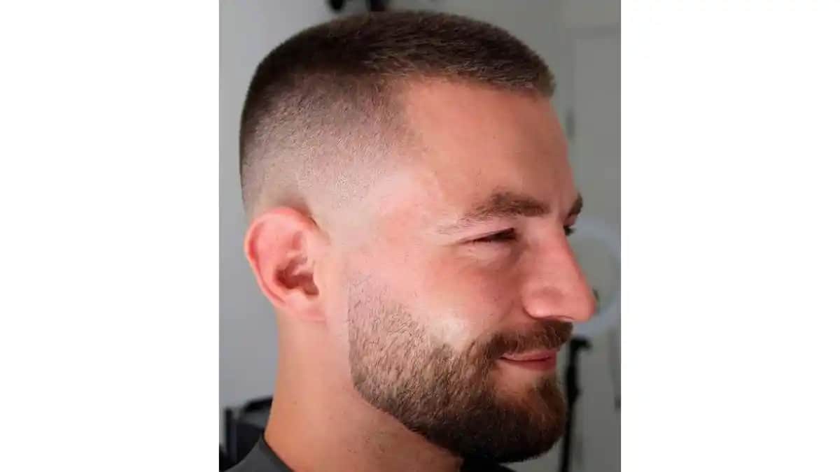 4 Numara Erkek Saçı Nedir, Avantajları ve Bakım İpuçlarıyla Modern Stil Rehberi