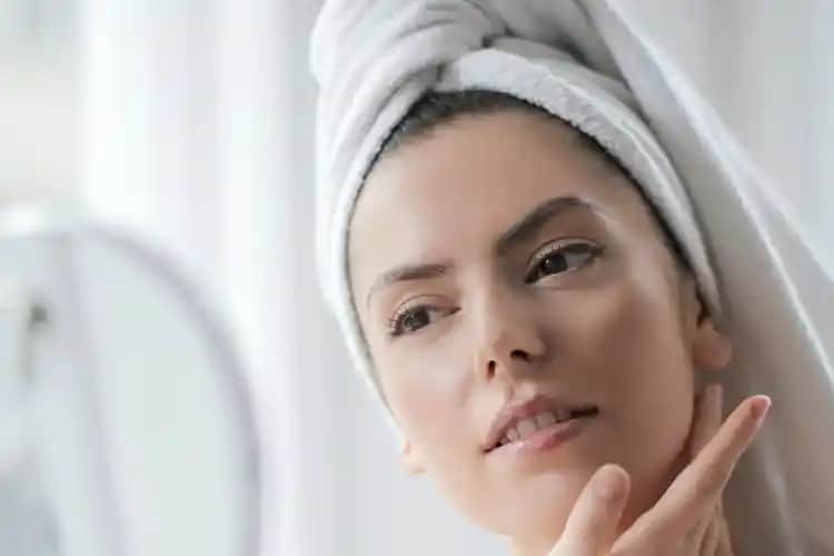 Adetliyken Cilt Bakımı Yapılır mı? Uzman Görüşleri ve Dikkat Edilmesi Gerekenler