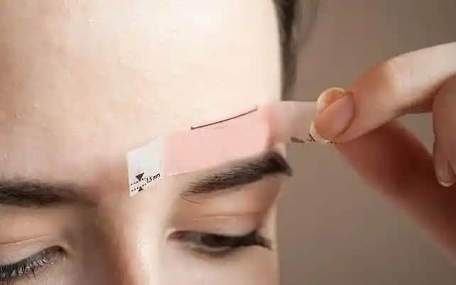 Ağda ile Kaş Alma Yöntemleri ve Dikkat Edilmesi Gerekenler