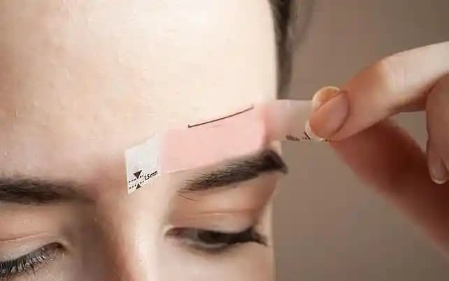 Ağda ile Kaş Alma Yöntemleri ve Dikkat Edilmesi Gerekenler