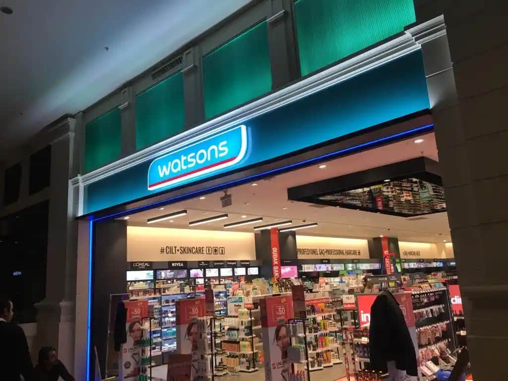 Akasya Watsons Kozmetik Mağazası: Güvenilir ve Geniş Ürün Yelpazesiyle Cilt Bakımında Öncü