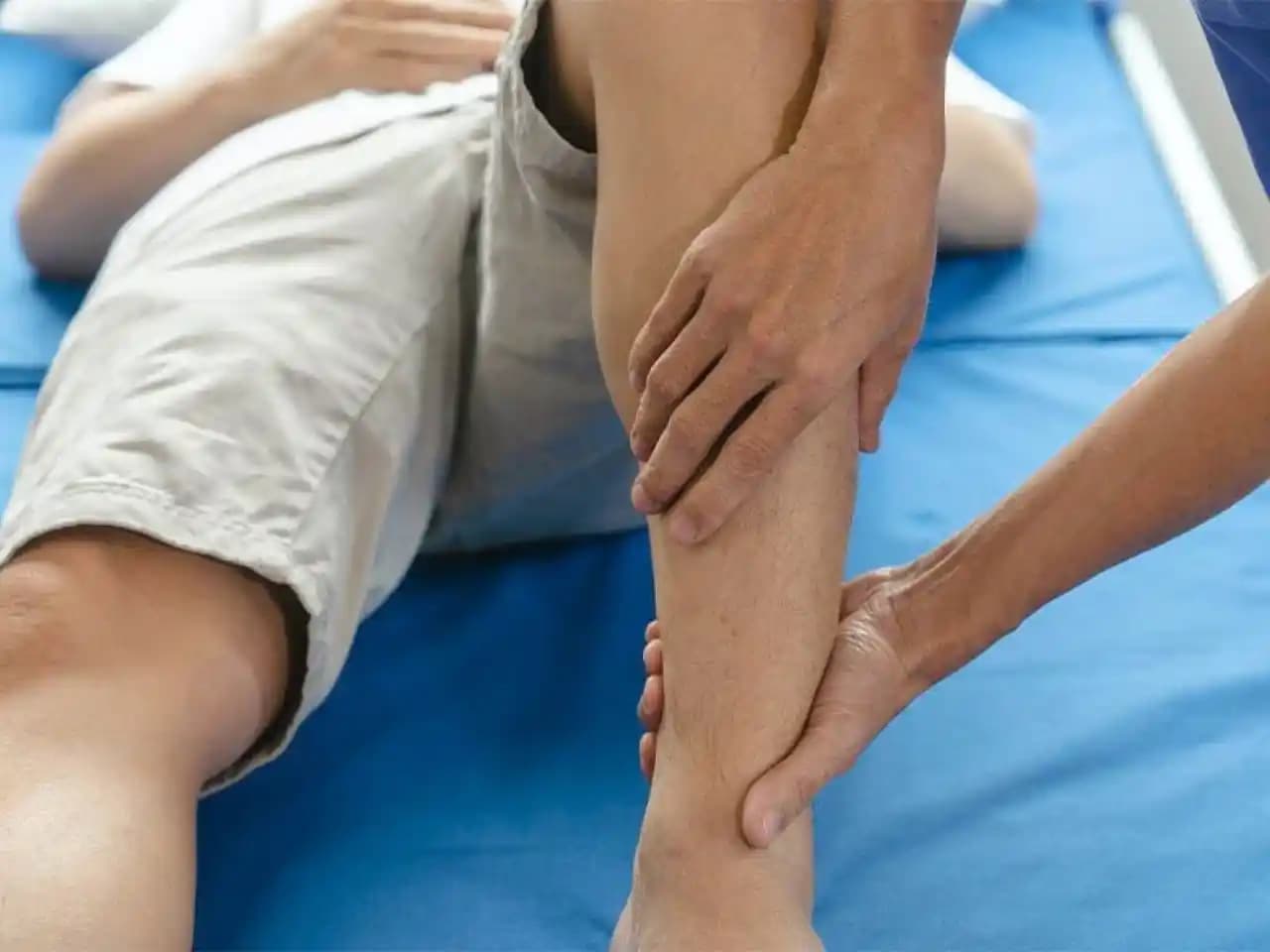 Bacak Arası Yarası Nasıl Geçer Doğru Bakım ve Kozmetik Yaklaşımlarla Sağlıklı Cilt