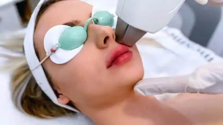 Bıyık Bölgesindeki Kararmayı Azaltmak İçin Etkili Yöntemler ve Bakım Tavsiyeleri