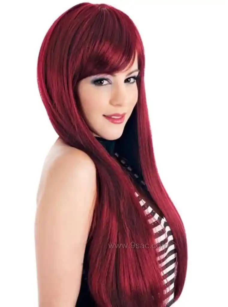 Bordo Saç Trendleri ve Bakım İpuçlarıyla Göz Kamaştırıcı Bir Görünüm Yakalayın