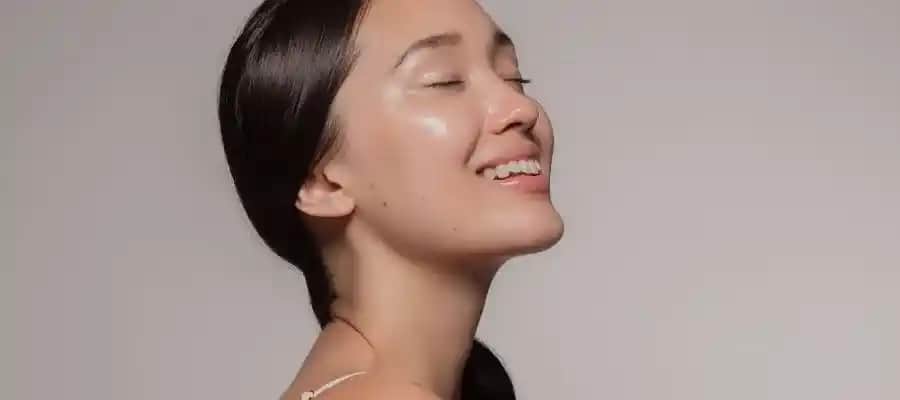 Cam Gibi Cilt İçin En Etkili Yöntemler ve İpuçları Doğru Bakım ve Yaşam Tarzıyla Sağlanır