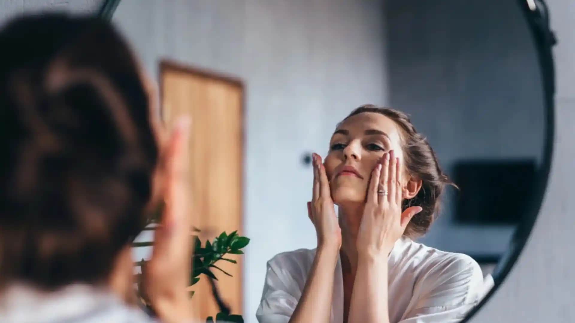 Çift Aşamalı Cilt Temizliği: Derinlemesine Temizlik ve Sağlıklı Cilt İçin En Etkili Yöntem