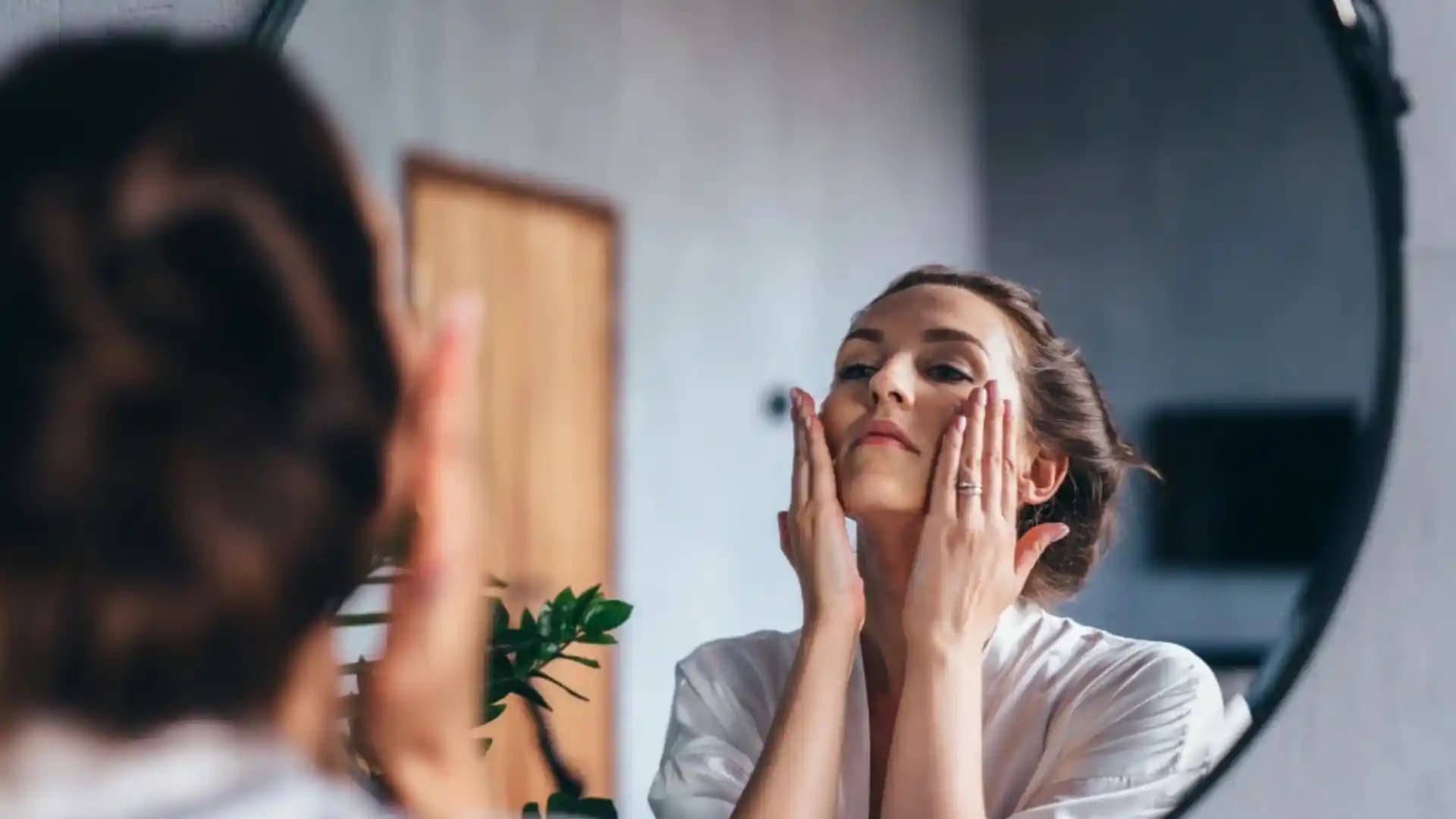 Çift Aşamalı Cilt Temizliği: Derinlemesine Temizlik ve Sağlıklı Cilt İçin En Etkili Yöntem