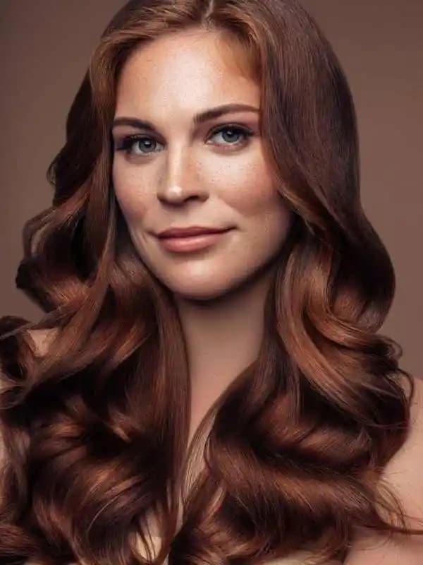 Çikolata Kızıl Saç Rengi: Doğal ve Çekici Bir Görünüm İçin Bakım İpuçları ve Trendler