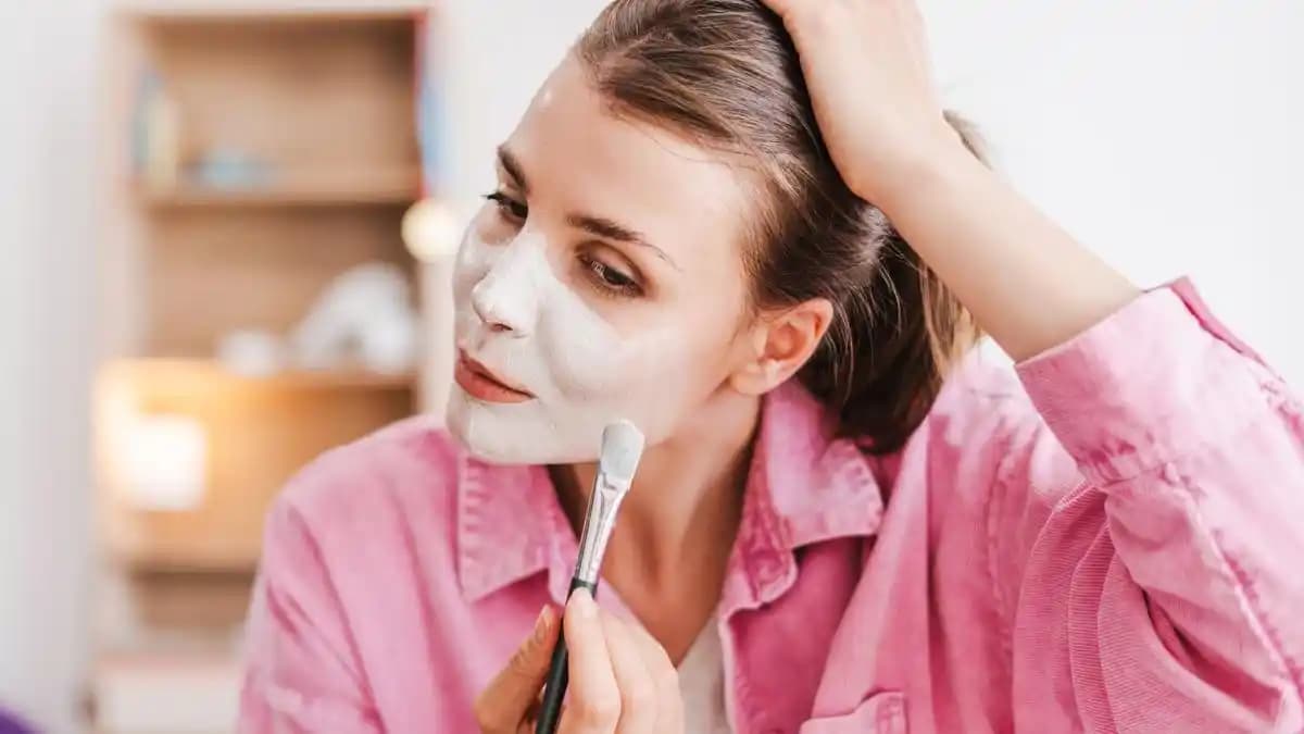 Cildi Beyazlatan Maskeler: Doğru Seçimlerle Parlak ve Sağlıklı Bir Cilde Ulaşın