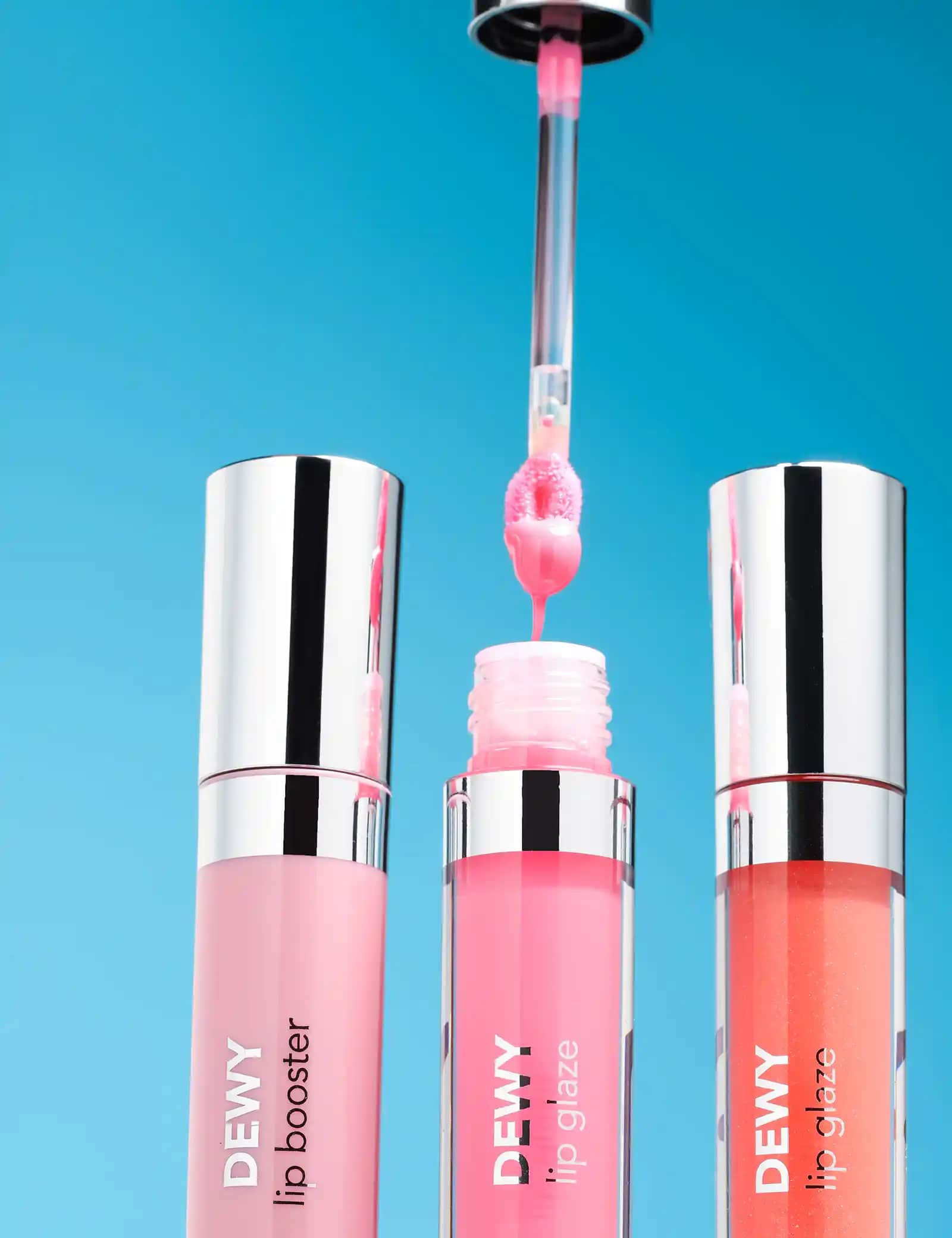 Dewy Lip Booster Nedir ve Dudaklara Sağlıklı, Dolgun ve Parlak Bir Görünüm Kazandırır