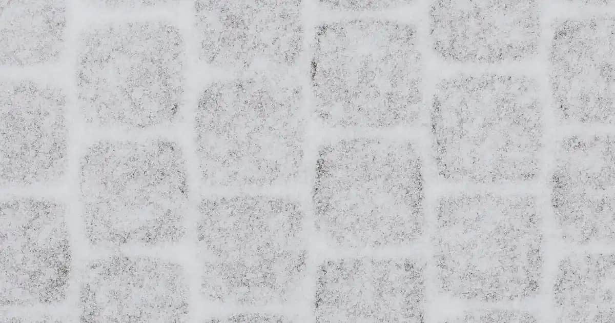 Diadermine Micellar Makyaj Temizleme Losyonu: Hassas Ciltler İçin Etkili ve Rahatlatıcı Temizlik Ürünü