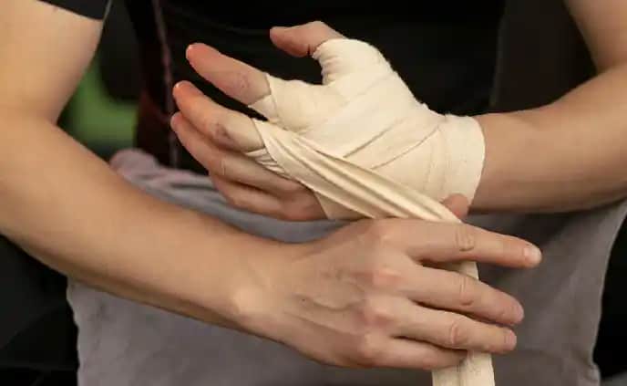 Dikiş Sonrası Pansuman Süresi ve Cilt Sağlığı İçin Doğru Bakım Yöntemleri