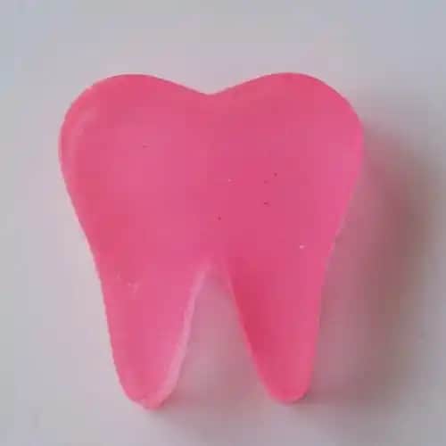 Diş Sabunu Nedir ve Geleneksel Diş Macunundan Farklarıyla Diş Sağlığına Etkisi