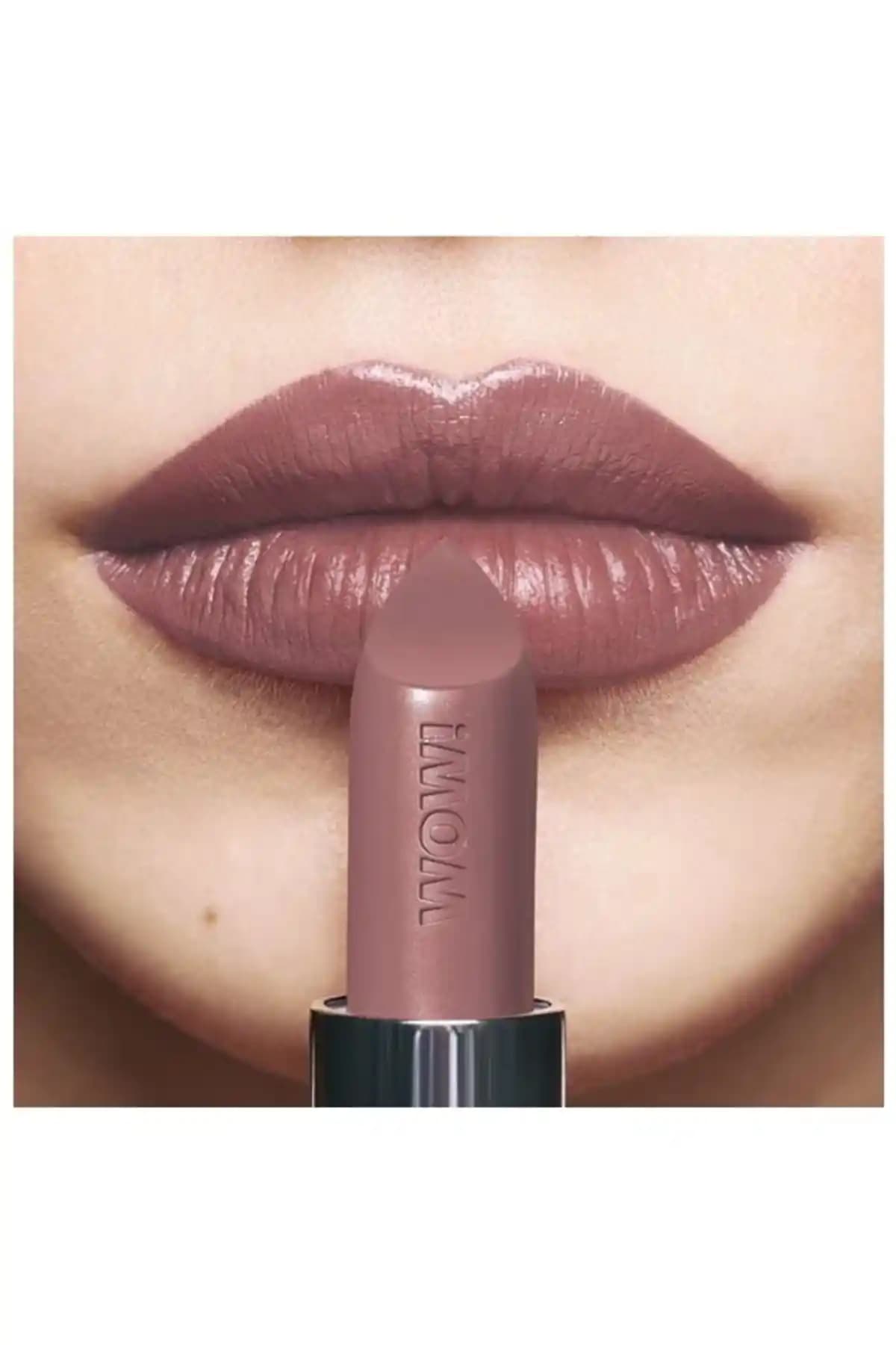 Dudak Dolgunlaştıran Rujlar ve Doğal Güzellik İçin Kullanım Rehberi