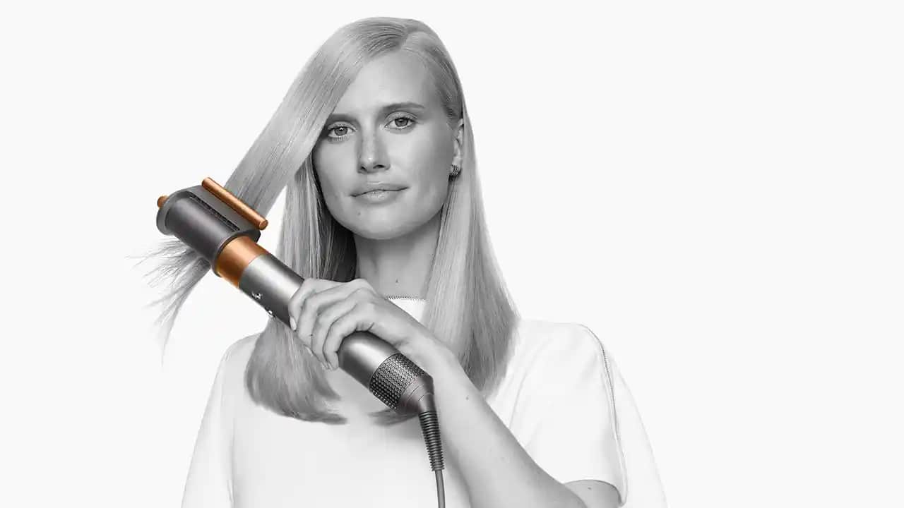 Dyson'in Yeni Saç Şekillendiricisi: Kozmetik Sektöründe Teknolojik Bir Devrim