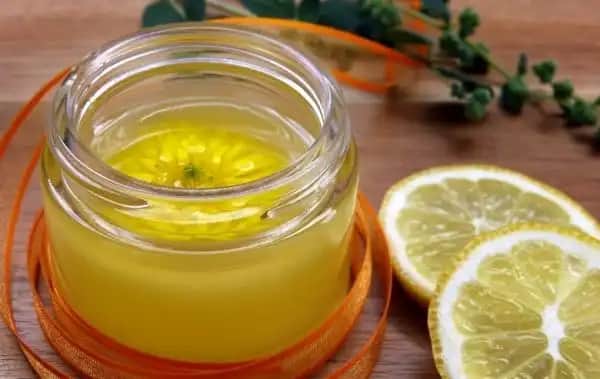 Evde Doğal Tırnak Bakım Yağı Yapımı ve Sağlıklı Tırnaklar İçin İpuçları