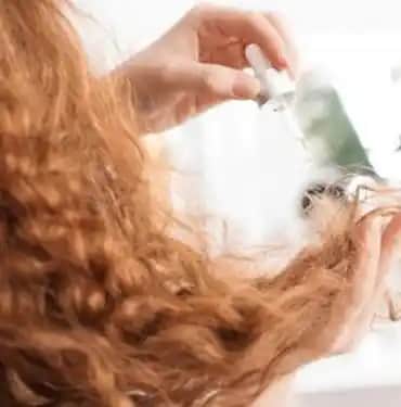 Evde Saç Parlatma Yöntemleri ve Doğal Uygulama Rehberi