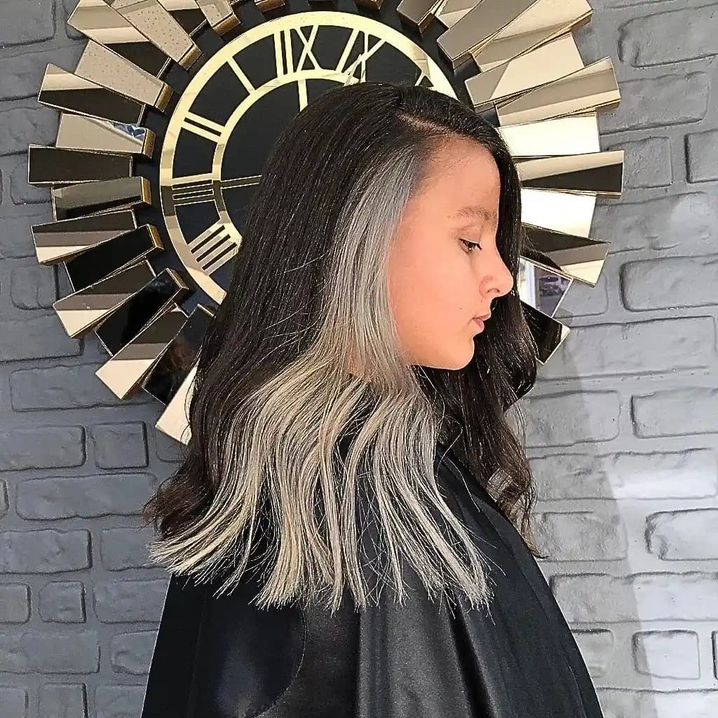 Farklı Saç Boyama Modelleri ve Trendler: Kendinizi Yansıtmanın Renkli Yolları