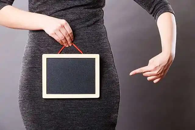 Genital Kararma Nasıl Giderilir: Doğal ve Kozmetik Yöntemler ile Renk Açma Rehberi