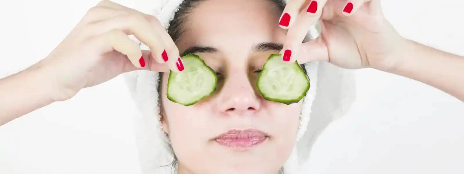 Göz Altı Morluklarının Nedenleri ve Vitamin Eksiklikleri Üzerine Detaylı Bilgi