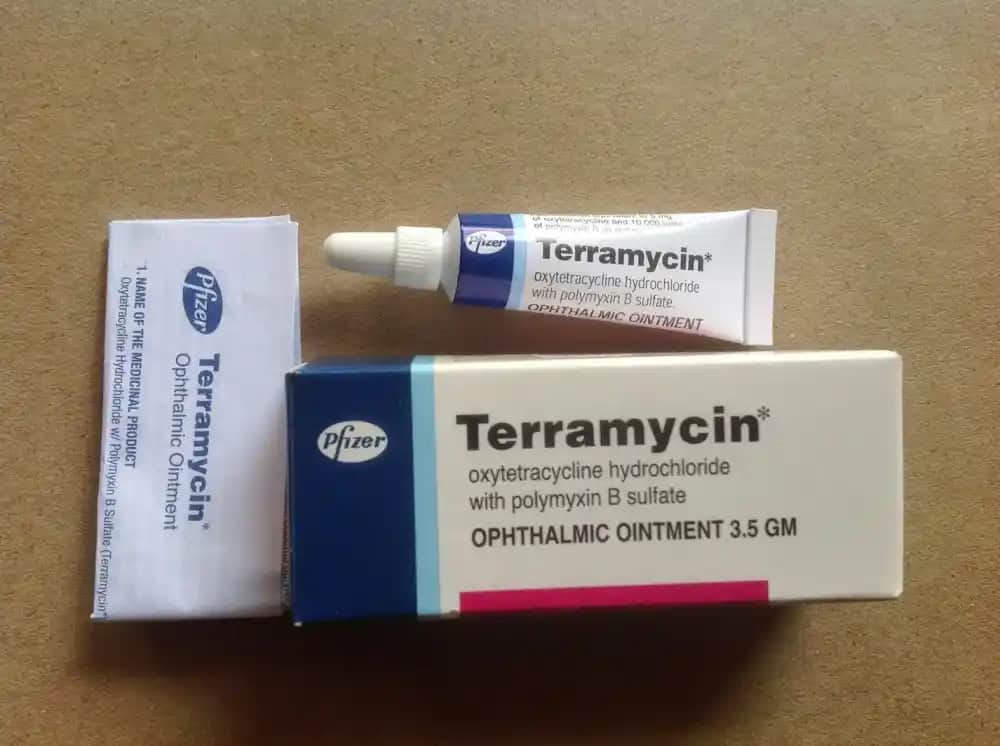 Göz Sağlığı ve Kozmetik Bakımda Antibiyotik Kremler: Etkili Kullanım ve Güvenlik İpuçları
