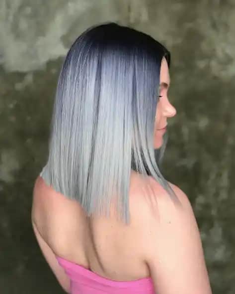 Gri Kadın Saçı: Doğallık ve Kendini İfade Etmenin Modern Yolu