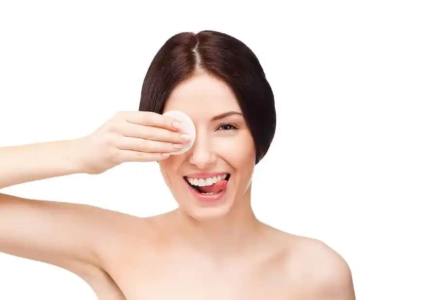 Günlük Yüz Temizleme Nasıl Yapılır Cilt Sağlığını Koruyan 7 Temel Adım