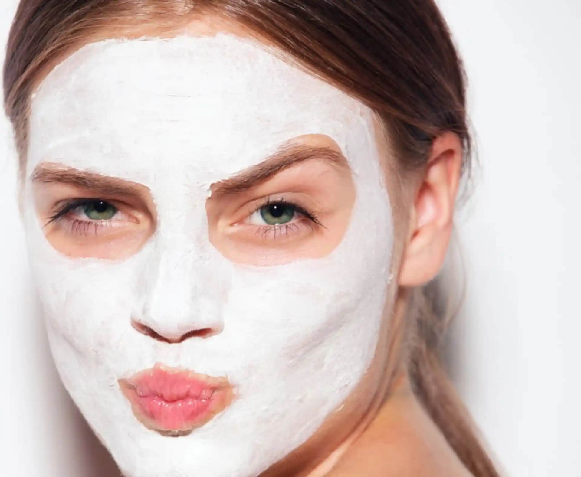 Hamilelikte Yüz Maskesi Kullanımı Güvenli mi ve Doğal Alternatifler Nelerdir