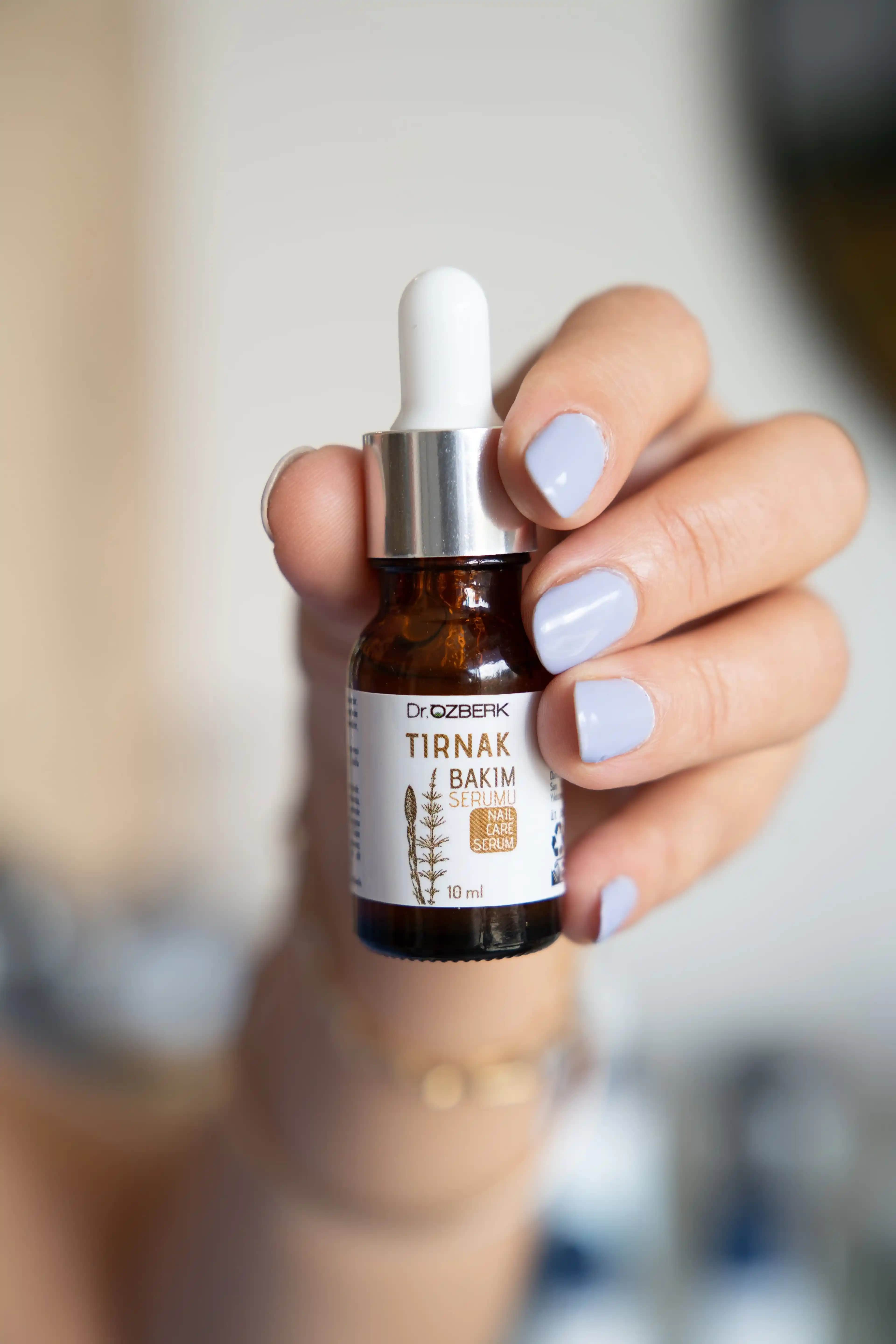 Heiler Tırnak Serumu ile Güçlü ve Sağlıklı Tırnaklara Ulaşmanın Yolları