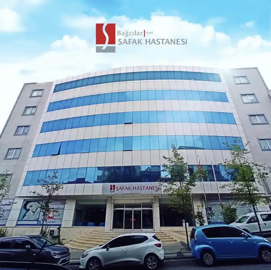 İstanbul'da Bağcılar'daki Kozmetik Klinikleri ve Estetik Hizmetlerin Detaylı İncelenmesi