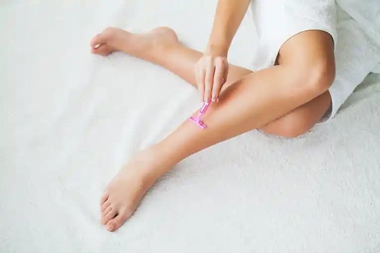 Jilet Sonrası Tahriş ve Batık Kıl Sorunlarını Önleme ve Hafifletme Rehberi